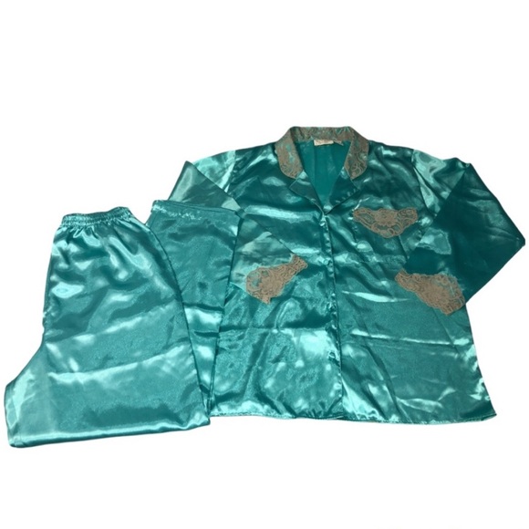 Vintage Victoria's Secret Gold Label 2 Piece
Button Up Night Shirt & Pajama Pant - Picture 1 of 15